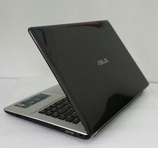 Notebook ASUS K450C i3