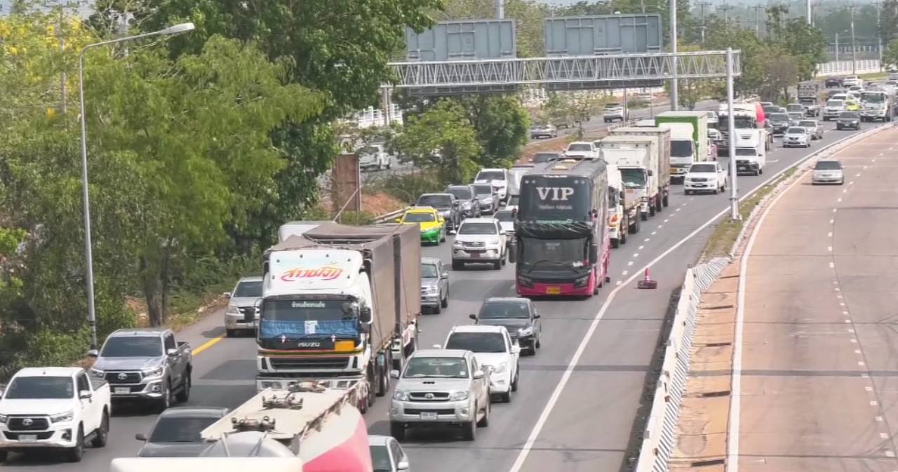 Asian Highway Route right-lane minimum speed set at 100 km/h