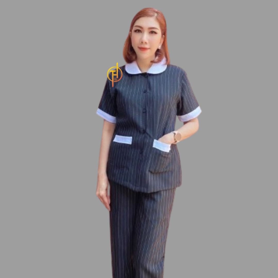 เสื้อแม่บ้านคอบัว สีดำ ลายริ้วขาว