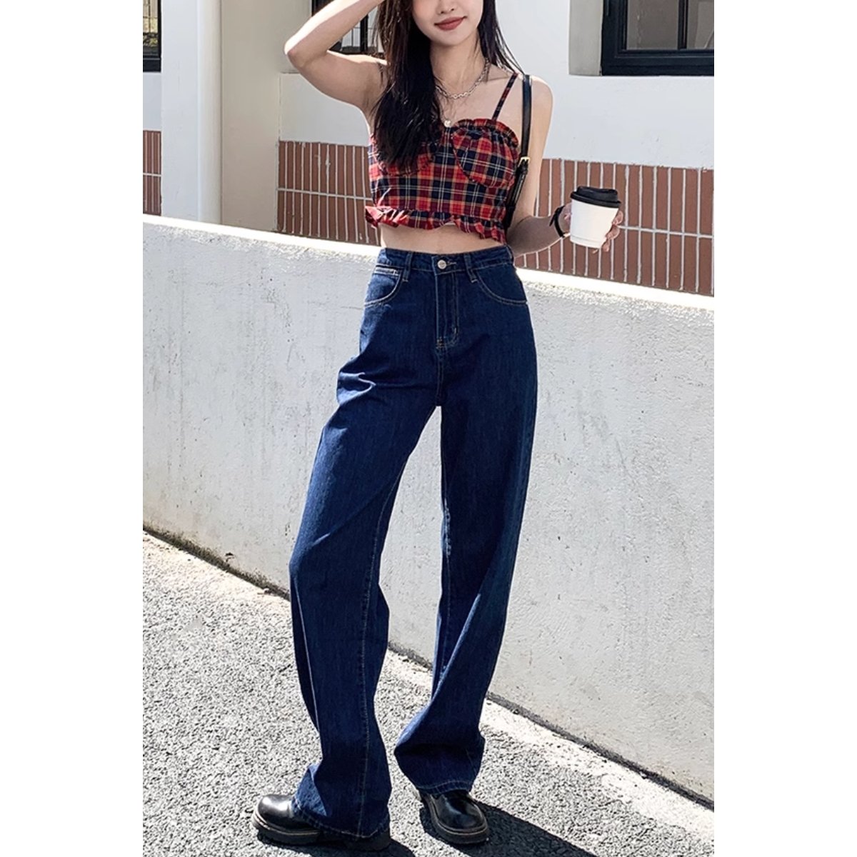 Signature Dark Jeans, dark jeans, straight cut, old money style