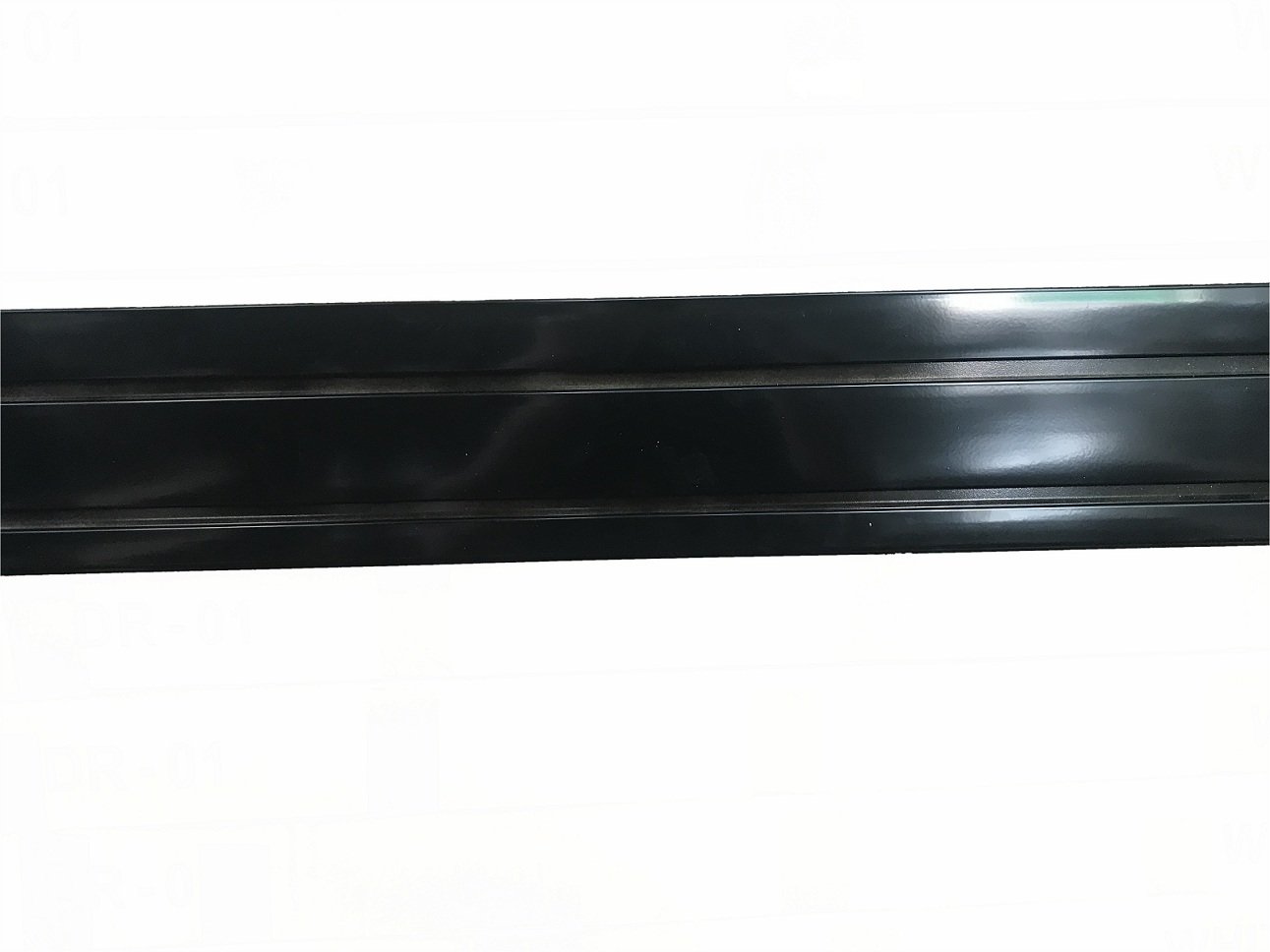 (Al-sw02) แผ่นอลูมิเนียม ผนังร่อง Slatwall สีดำ ขนาด 1.2 เมตร