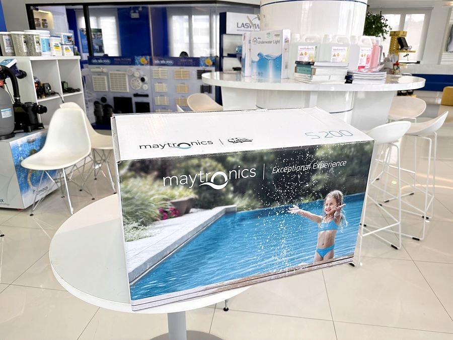 Maytronics robotic pool cleaner display corner