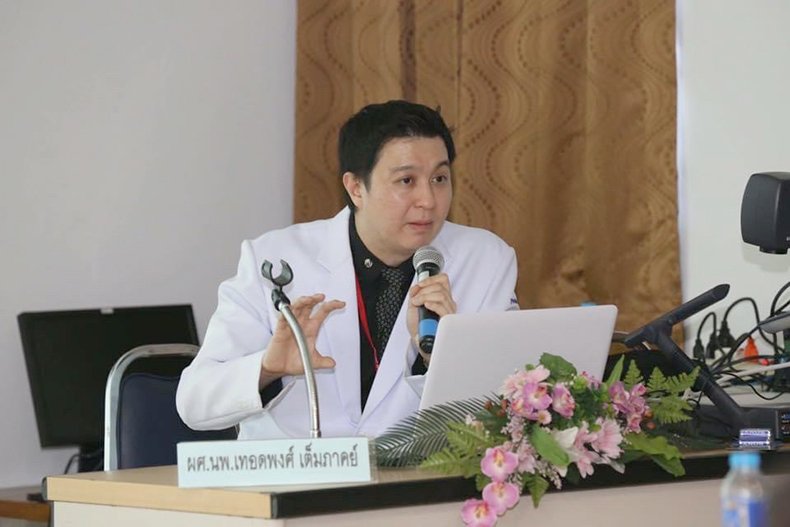 โรคผื่นภูมิแพ้ผิวหนังในเด็ก – สาเหตุและการปกป้องผิวแพ้ง่าย โดยรองศาสตราจารย์ นายแพทย์ เทอดพงศ์ เต็มภาคย์ โรคผื่นภูมิแพ้ผิวหนังในเด็ก – สาเหตุและการปกป้องผิวแพ้ง่าย โดยรองศาสตราจารย์ นายแพทย์ เทอดพงศ์ เต็มภาคย์