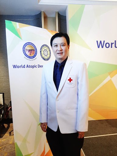 รศ.นพ.เทอดพงศ์ เต็มภาคย์ ภาควิชากุมารเวชศาสตร์ คณะแพทยศาสตร์ จุฬาลงกรณ์มหาวิทยาลัย รศ.นพ.เทอดพงศ์ เต็มภาคย์ ภาควิชากุมารเวชศาสตร์ คณะแพทยศาสตร์ จุฬาลงกรณ์มหาวิทยาลัย