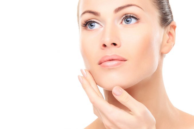 โปรแกรมฉีดรักษาฝ้า Melasma Bright  ลดการสร้างเม็ดสี ผิวกระจ่างใส
