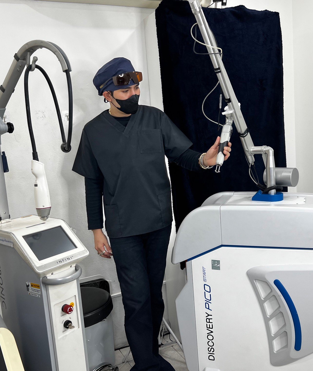 เทคนิคดูแลริ้วรอย ด้วย Picosecond Laser with Micro Lens array (MLA) มีกลไกล & จุดเด่นอย่างไร? เทคนิคดูแลริ้วรอย ด้วย Picosecond Laser with Micro Lens array (MLA) มีกลไกล & จุดเด่นอย่างไร?