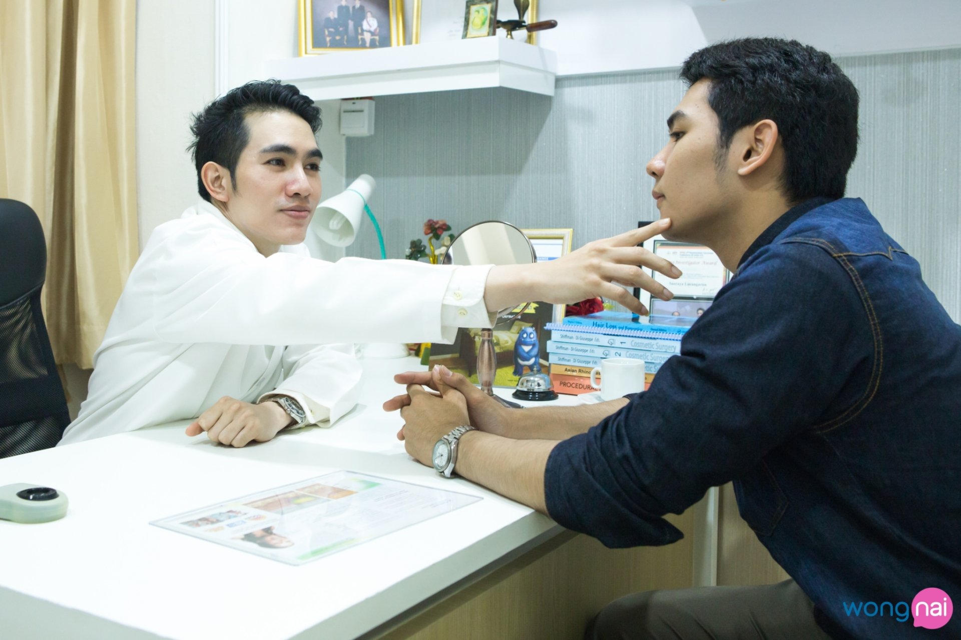 Review ลูกค้าที่เข้ามาใช้บริการและปรึกษาเรื่องผิวกับ เดอ เมช คลินิก