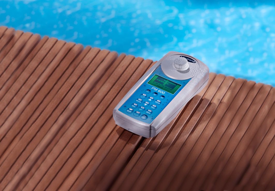 PM 600 Photometer – Complete Pool Water Testing Device