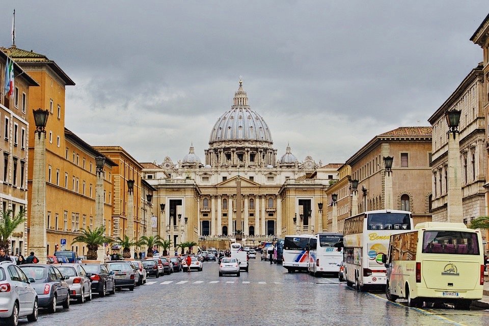 Saint Peter's Basilica-Italy มีโบสถ์ที่สวยงามที่สุด