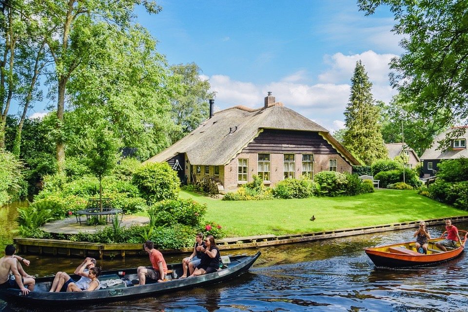 Giethoorn village-Netherlands  หมู่บ้านที่สวยงามและเงียบสงบ