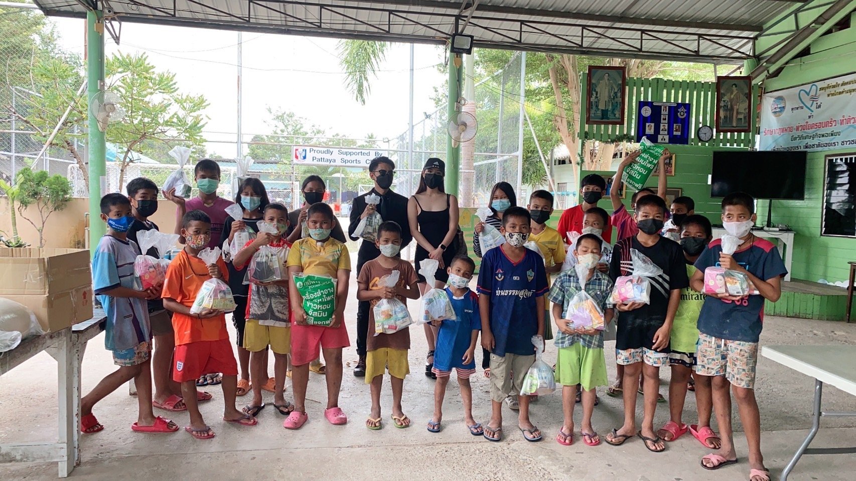 บริษัท สมุนไพร ภูมิพฤกษา จำกัด มอบข้าวสาร และของใช้ต่างๆ ให้ มูลนิธิพัฒนาการคุ้มครองเด็ก บ้านครูจา บริษัท สมุนไพร ภูมิพฤกษา จำกัด มอบข้าวสาร และของใช้ต่างๆ ให้ มูลนิธิพัฒนาการคุ้มครองเด็ก บ้านครูจา