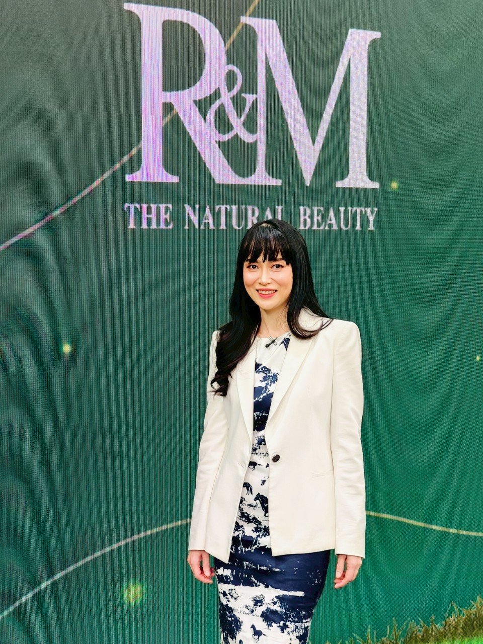 ถ่าย Ryuk&Meringue โปรโมชั่นใหม่ใน JKN ทีวีช้อปปิ้ง ถ่าย Ryuk&Meringue โปรโมชั่นใหม่ใน JKN ทีวีช้อปปิ้ง