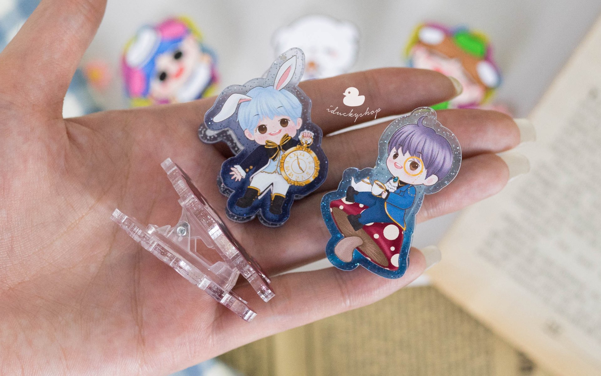 รับทำคลิปหนีบอะคริลิค รับทำคลิปหนีบอะคริลิค