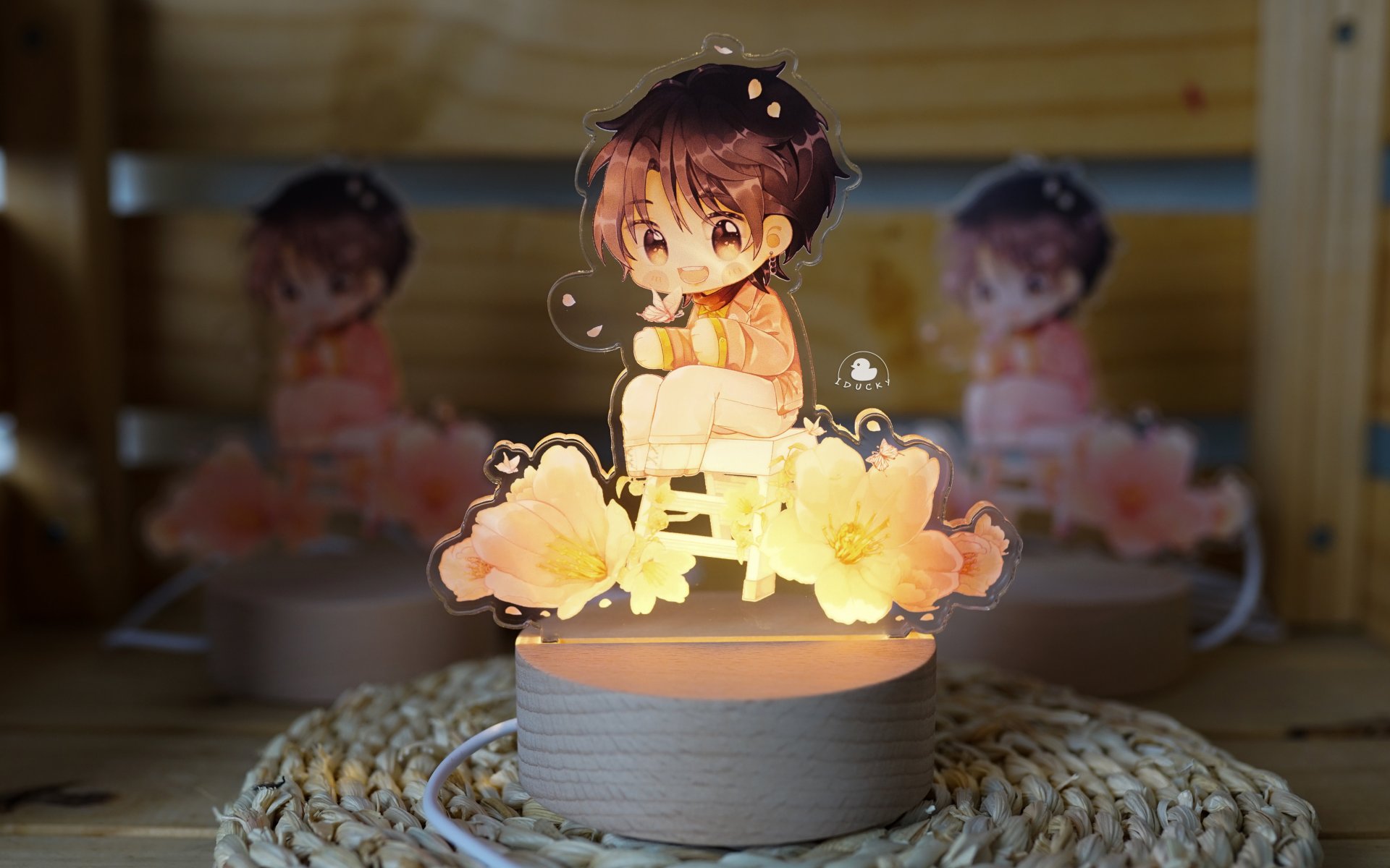 รับทําสแตนดี้ฐานไฟ