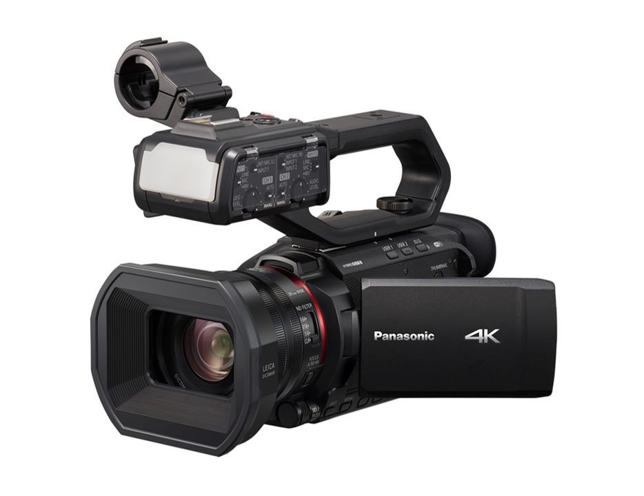 AG-CX10