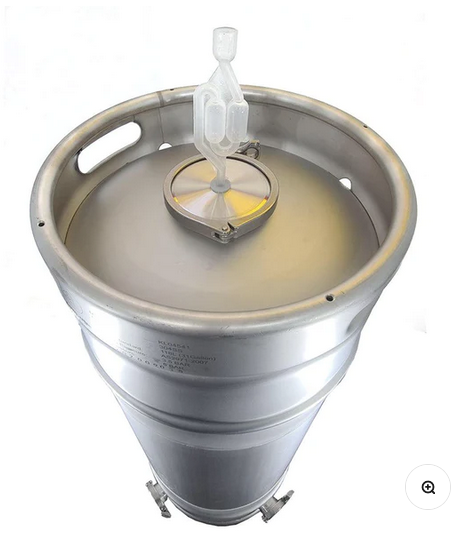 118L Kegmenter with 4inch Flat Lid , Airlock and 2inch end cap