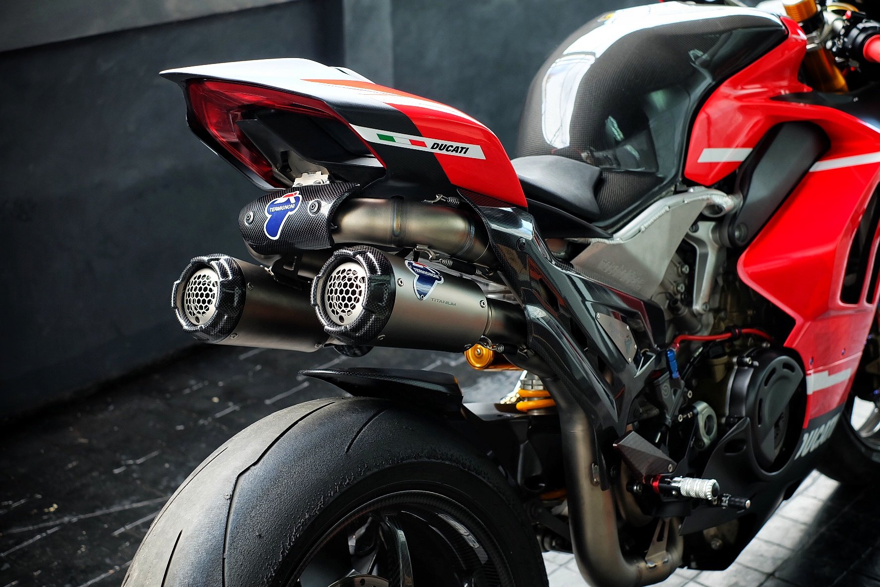 TERMIGNONI WSBK FULL TITANIUM EXHAUST SYSTEM PANIGALE V4/V4S/V4R