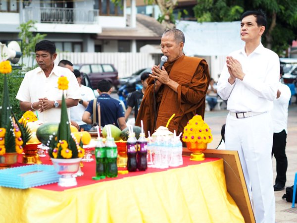 เหรียญปฐวีธาตกายสิทธิ์ โดย พระอาจารย์ซิง ธัมมทินโน วัดไตรมิตร อำเภอท่าอุเทน จ.นครพนม