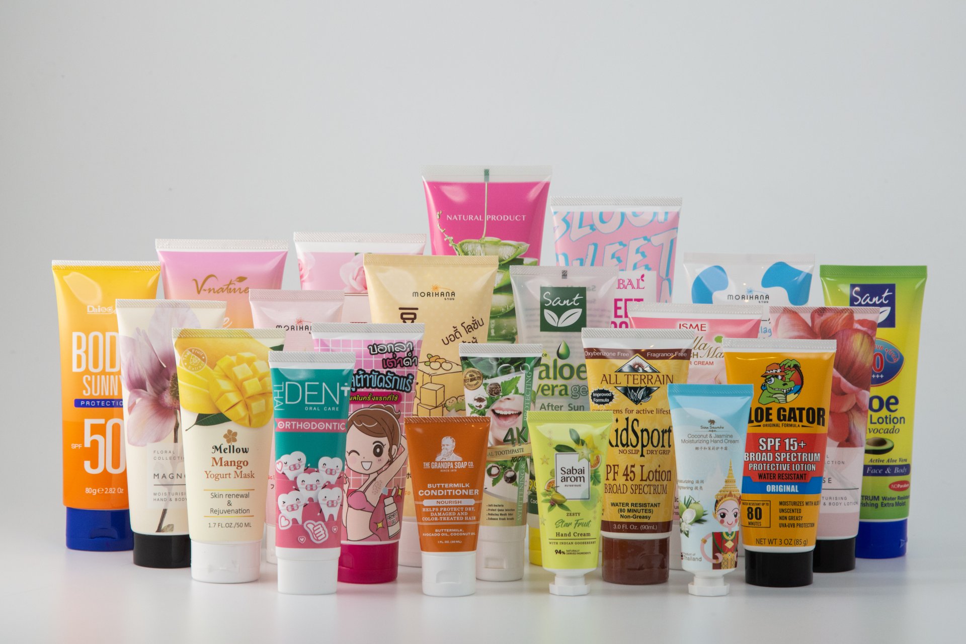 Manufacturers in Thailand are constantly innovating to produce extruded plastic tubes packaging. Manufacturers in Thailand are constantly innovating to produce extruded plastic tubes packaging.