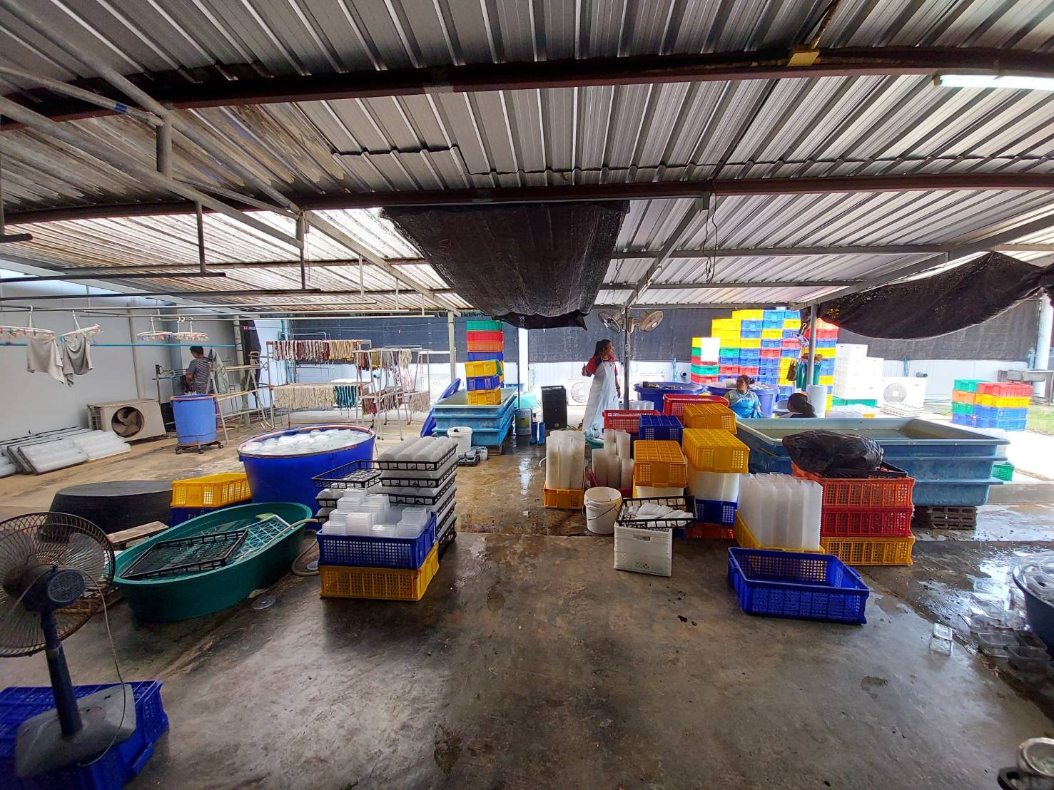 รับสร้างออฟฟิศ ห้องครีนรูม ผนัง EPS Sadwich