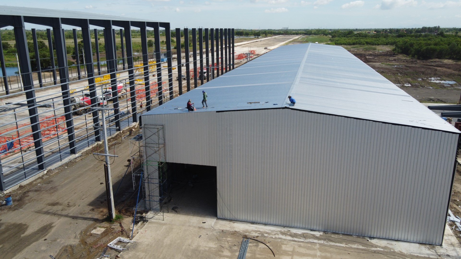 รับสร้างโรงงาน โกดัง ขนาดใหญ่