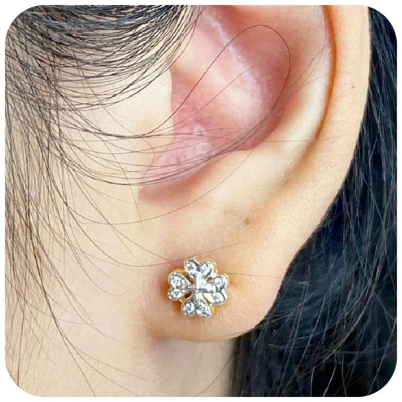 The Little Flower Five Diamond Earring