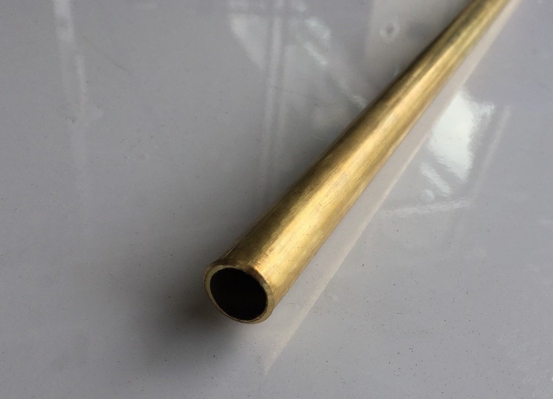 ท่อทองเหลือง 5/16" หนา 1 มิล  Brass pipe  แบ่งขายความยาว 10 เซนติเมตร