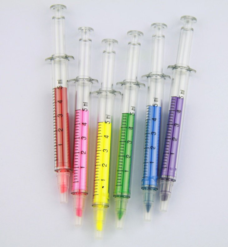 Syringe-shaped highlighter pen