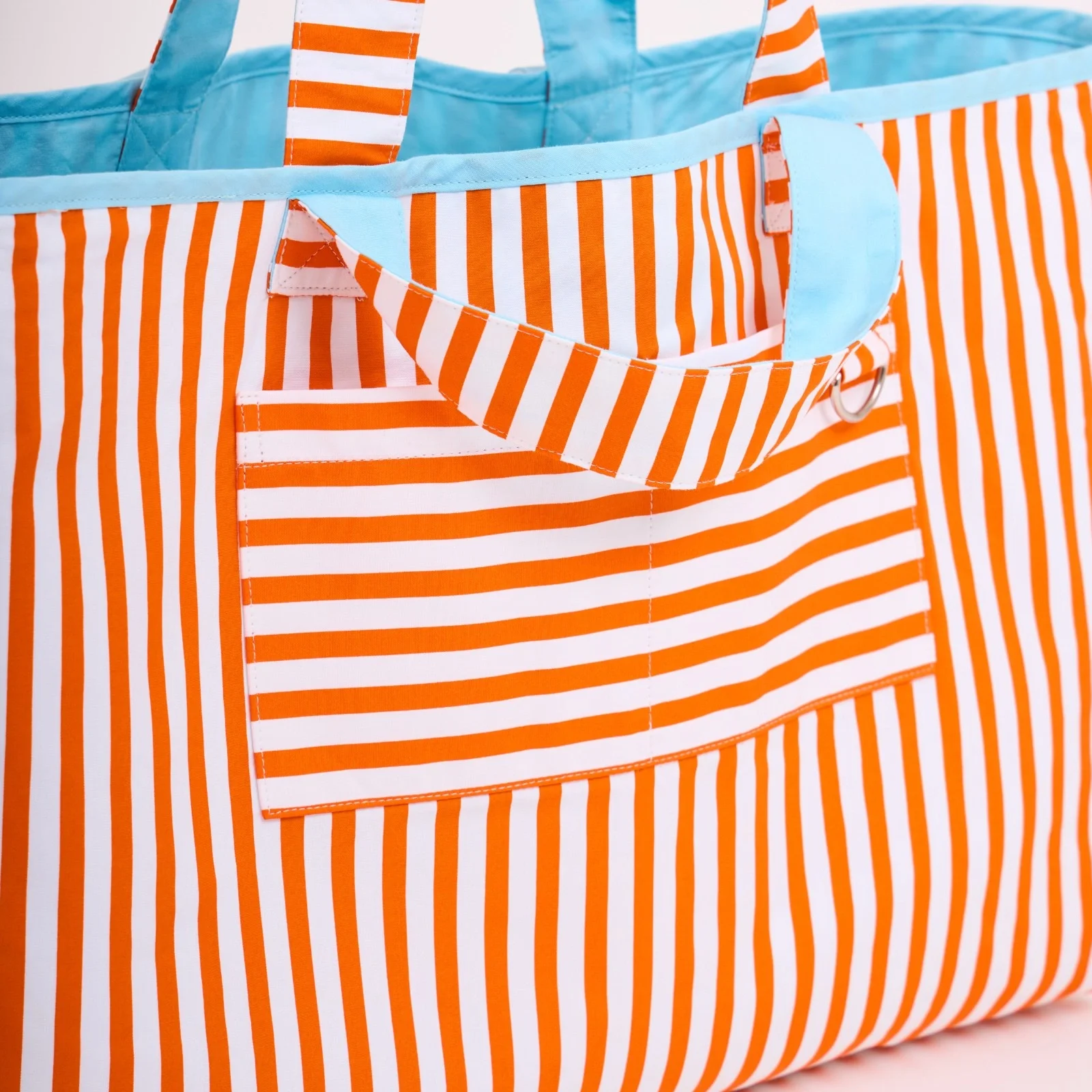 peatブランド　wvsu トートバッグ The Flip Tote - Blue