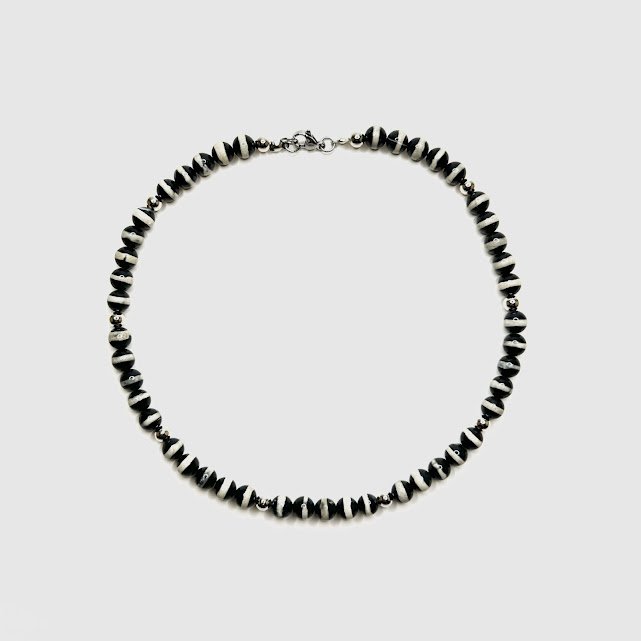 LAMA Necklace