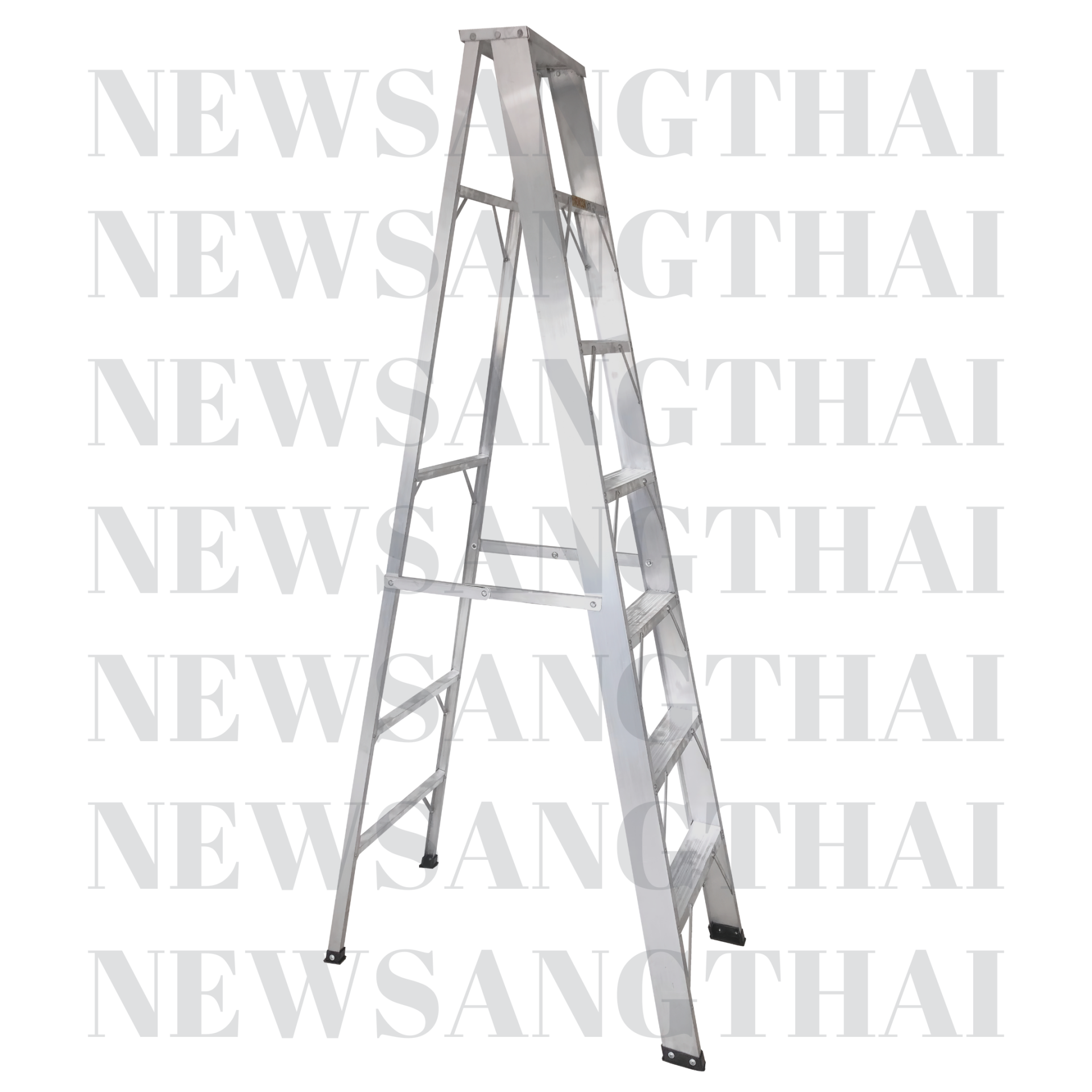Newcon XT A-Shaped Aluminium Folding Ladder (Thai Industrial Standard) 7 Feet