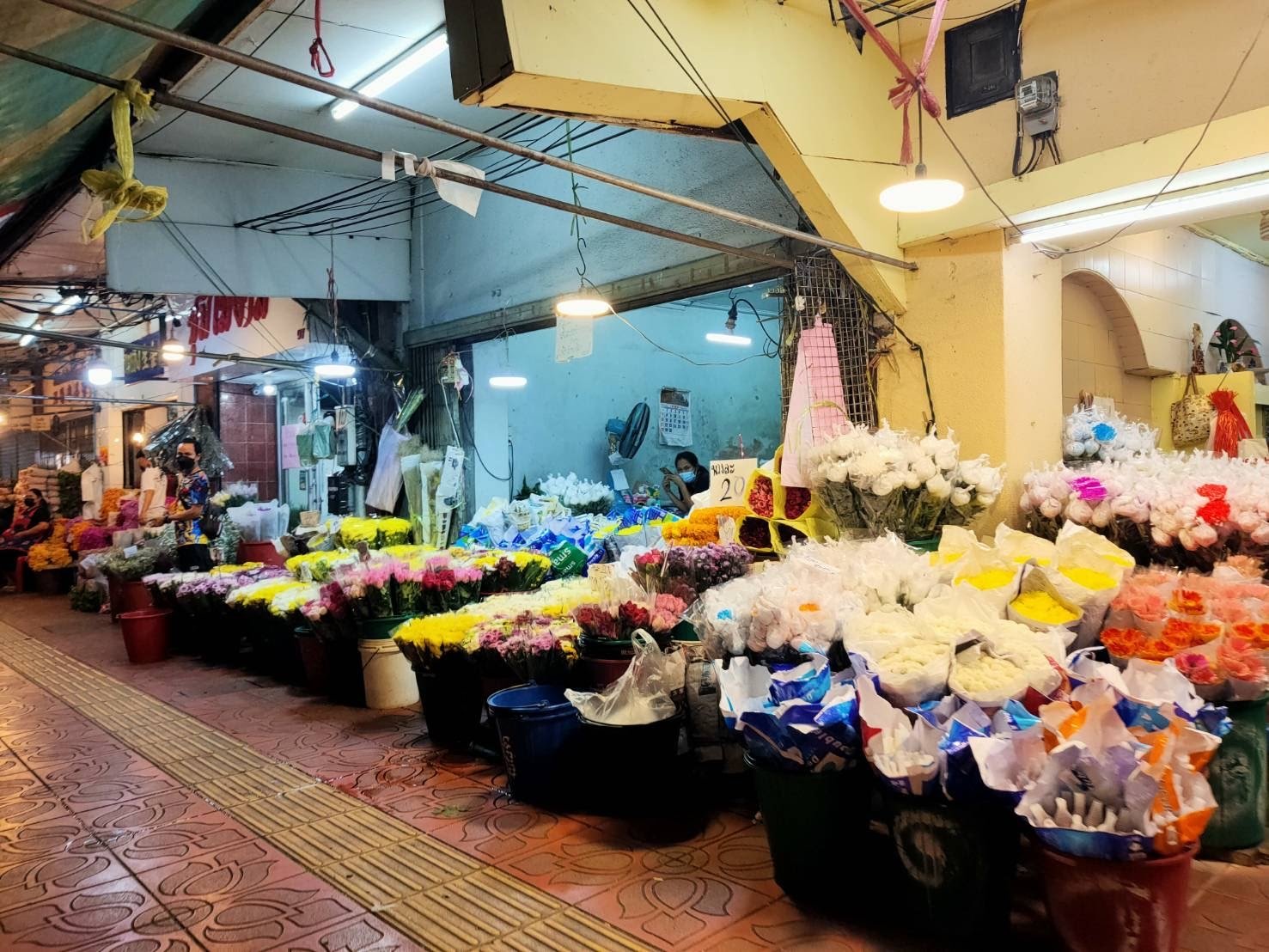 Flower Market (Pak Khlong Talad)