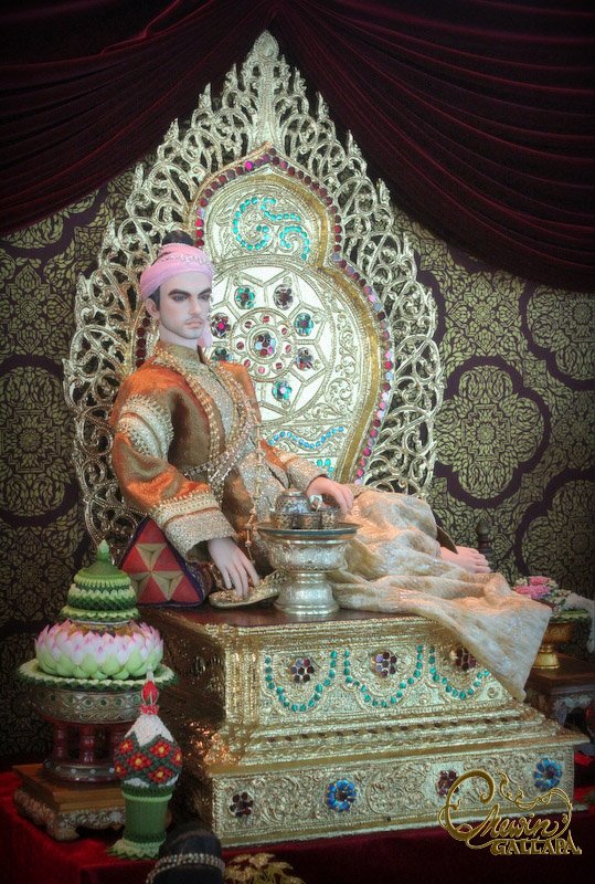 Golden Throne of Suwannapakas Royalty