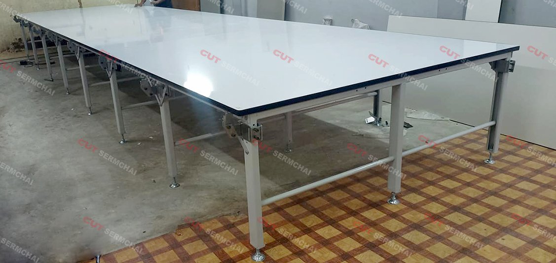 โต๊ะตัดผ้า โต๊ะตัดผ้า