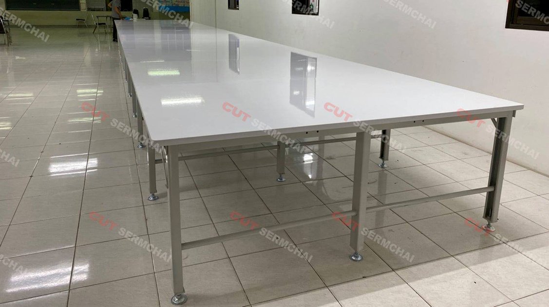 โต๊ะตัดผ้า โต๊ะตัดผ้า