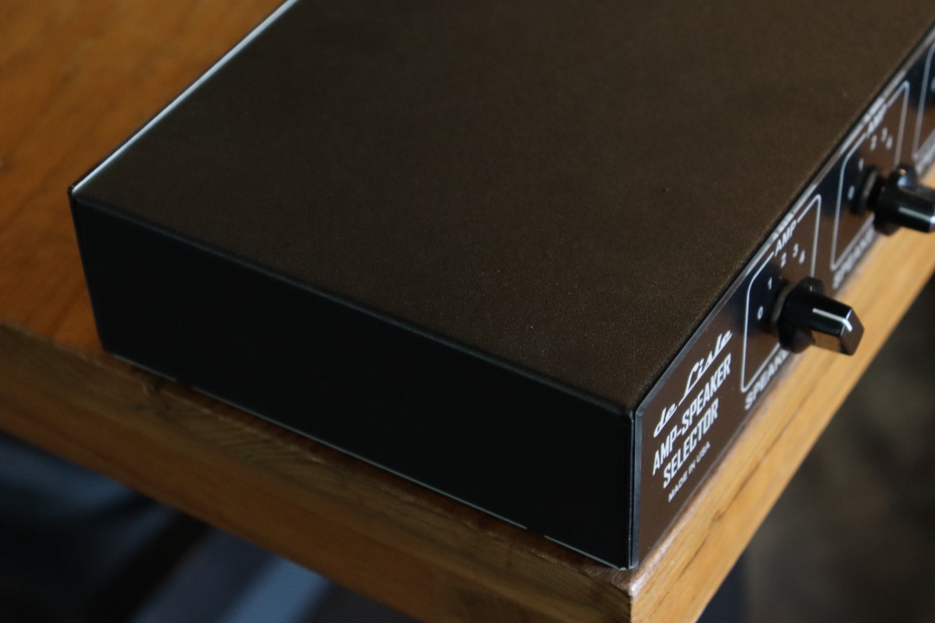 De Lisle AmpSpeaker Selector V1 fusionmusic