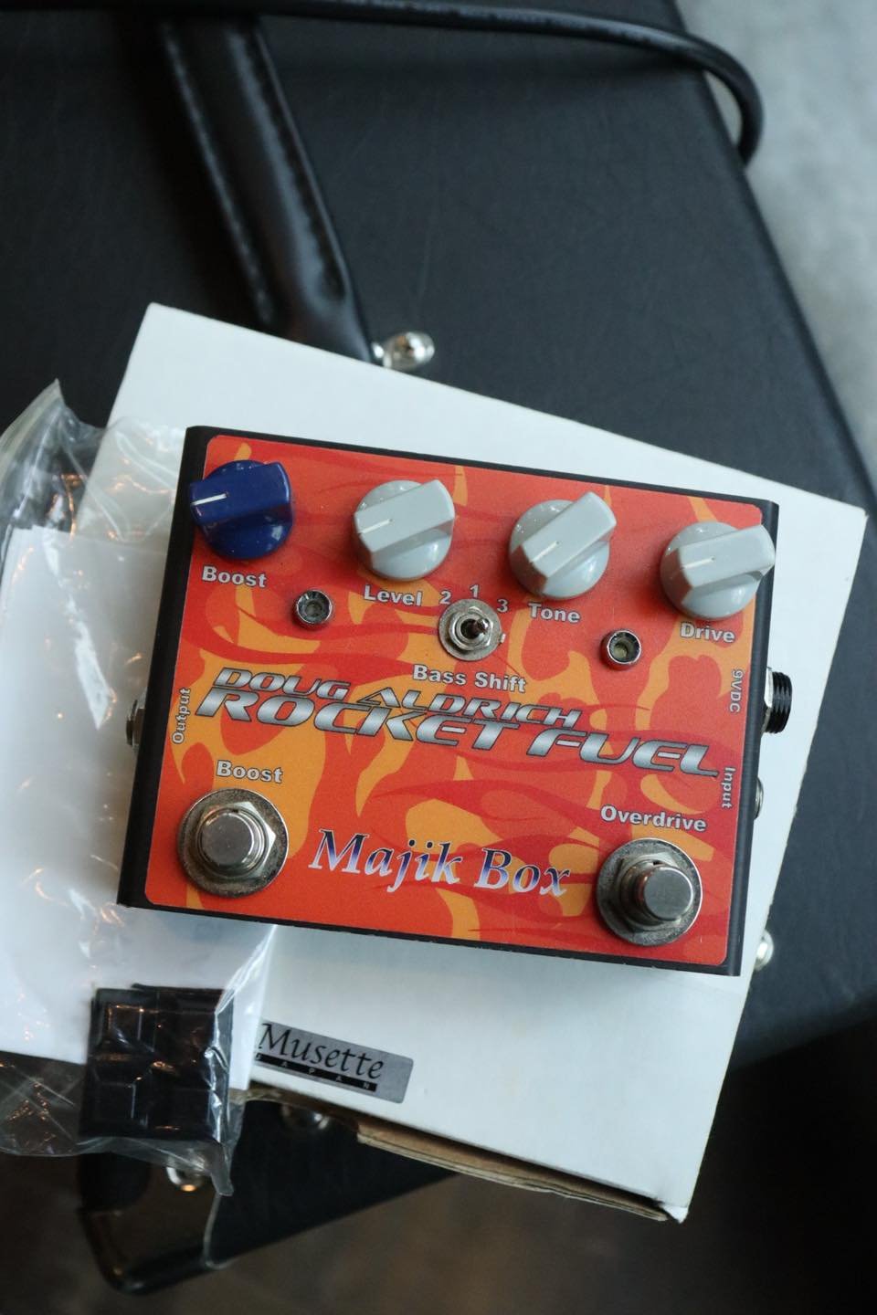 Majik Box Rocket Fuel Signature Doug Aldrich