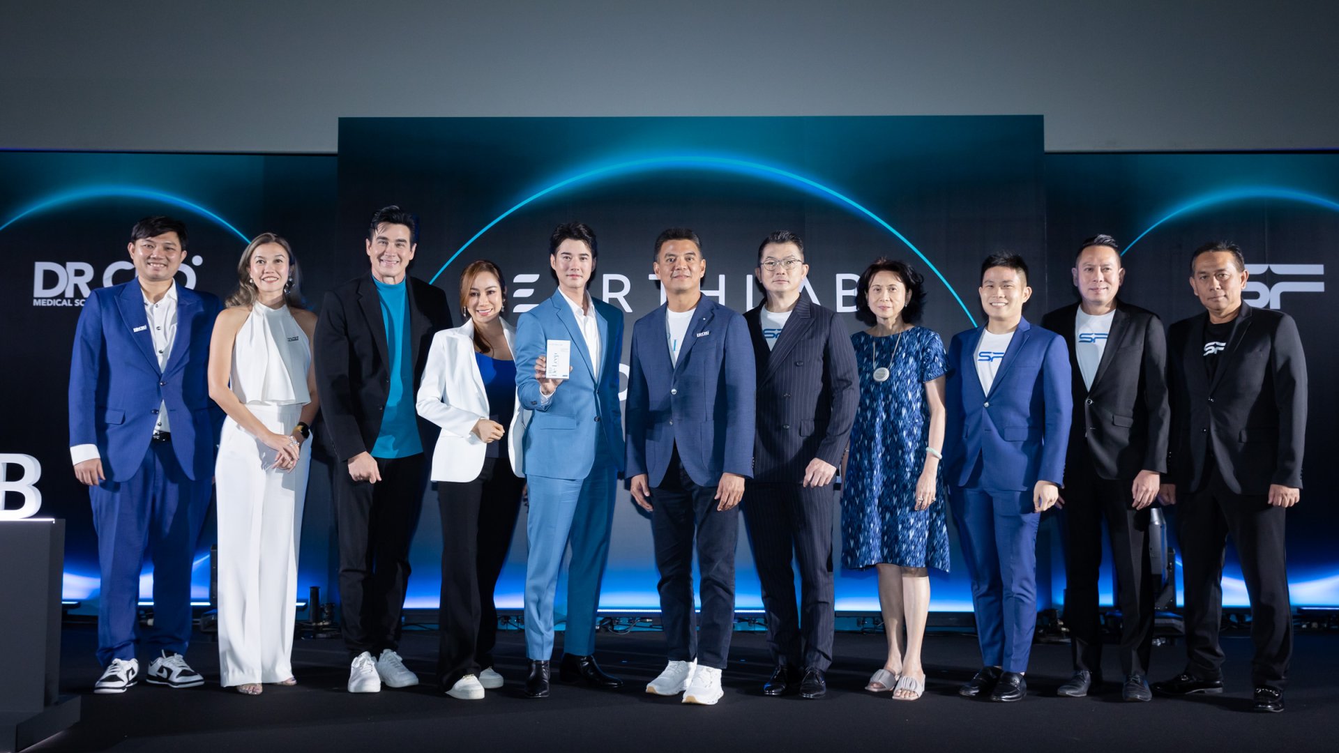 SF Cinema จับมือ DR.CBD อวดประสบการณ์ดูหนังมิติใหม่ กับโรงภาพยนตร์ “EARTHLAB CINEMA BY DR.CBD” พร้อมควง “มาริโอ้ เมาเร่อ” เปิดตัวผลิตภัณฑ์ใหม่