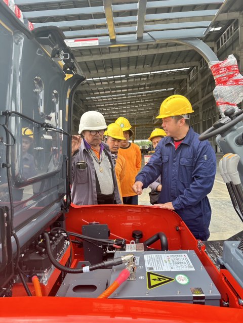 ซ่อมโฟร์คลิฟท์กรุงเทพ