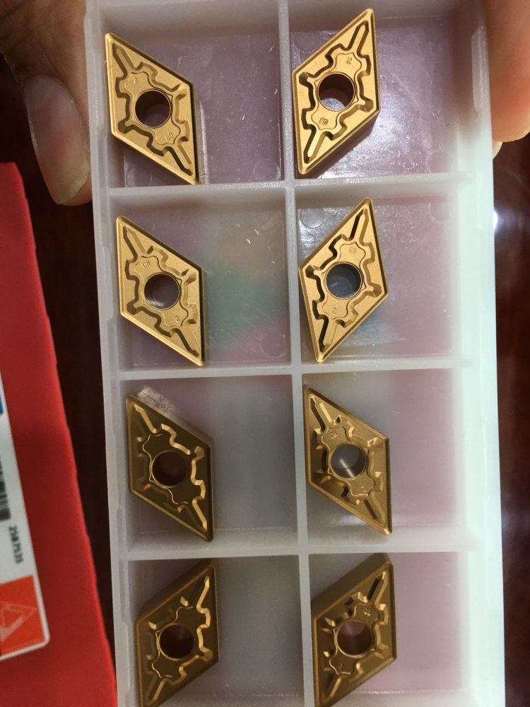 DNMG 150608EN-M42 11168413 CTC2135 DNMG 442EN-M42 ISO-HC P35M30