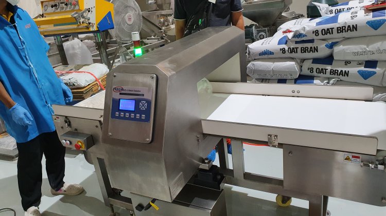 เครื่องตรววจับโลหะ ราคา