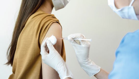 ฉีดวัคซีน