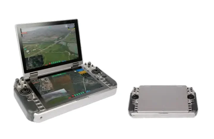 Gray handheld integrated ground stations shows car and screen birdview on the screen 