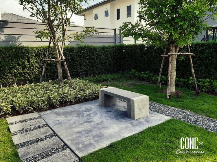 ม้านั่งสนาม ปูนเปลือย