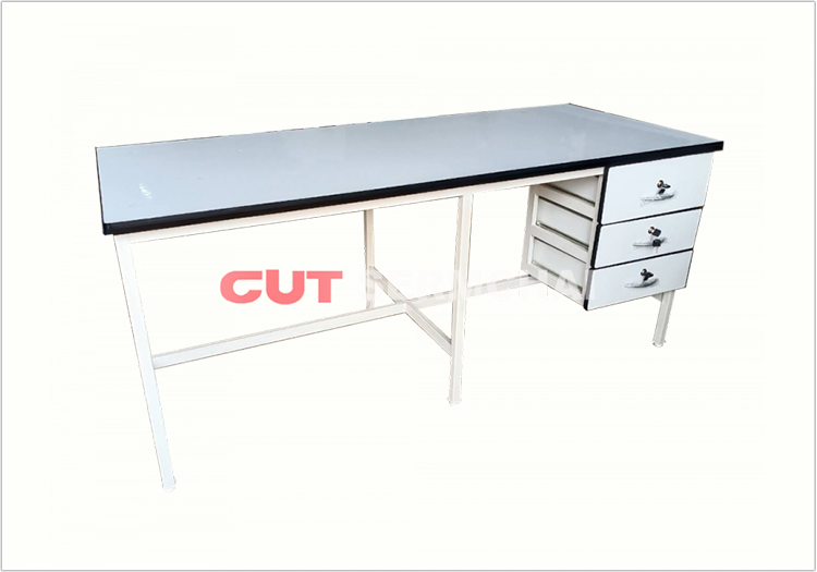 โต๊ะวางงาน