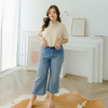 เสื้อโปโลพลัสไซส์ "ไม่มีกระเป๋า" สีขาวครีม