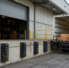 Manfaat Rubber D Type Bumper dalam Melindungi Dinding dan Loading Dock Manfaat Rubber D Type Bumper dalam Melindungi Dinding dan Loading Dock
