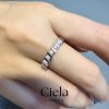 แหวนเพชรแถว Five-Stone Diamond Ring