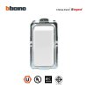 BTicino สวิตช์สองทาง1 ช่อง สีขาว Two Way Switch 1 Module 16AX 250V White รุ่น Magic Advance | M9003