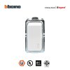 BTicino สวิตช์ทางเดียว 1 ช่อง สีขาว One Way Switch 1 Module 16AX 250V White รุ่น Magic Advance | M9001